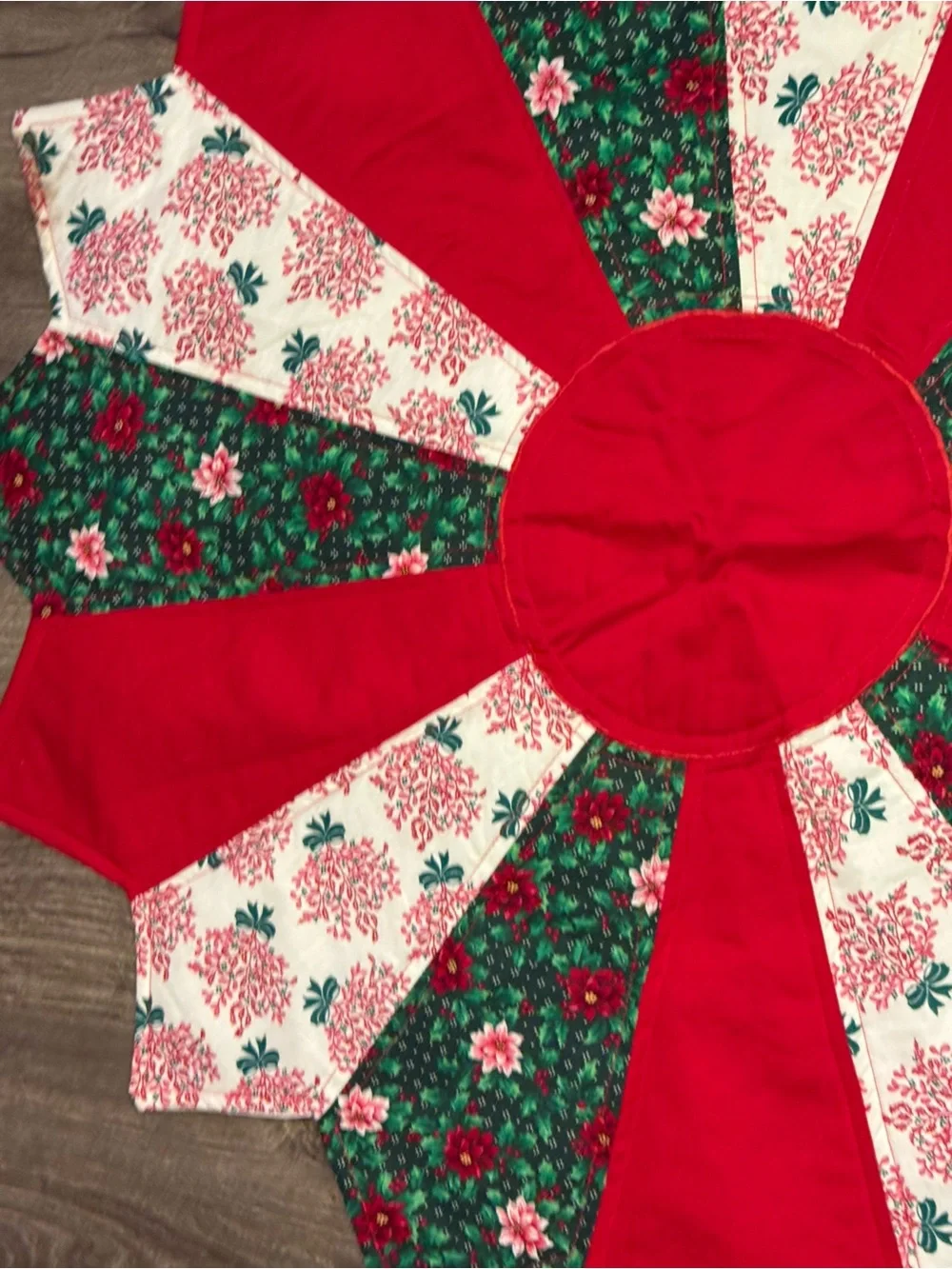 VTG Large Quilted Beautiful Multi Design Christmas Fabric Table Decor Placemat